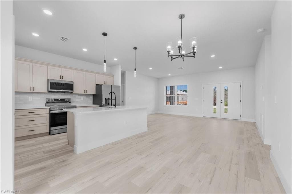 4659 San Ignacio DR, SEBRING FL 33872-11