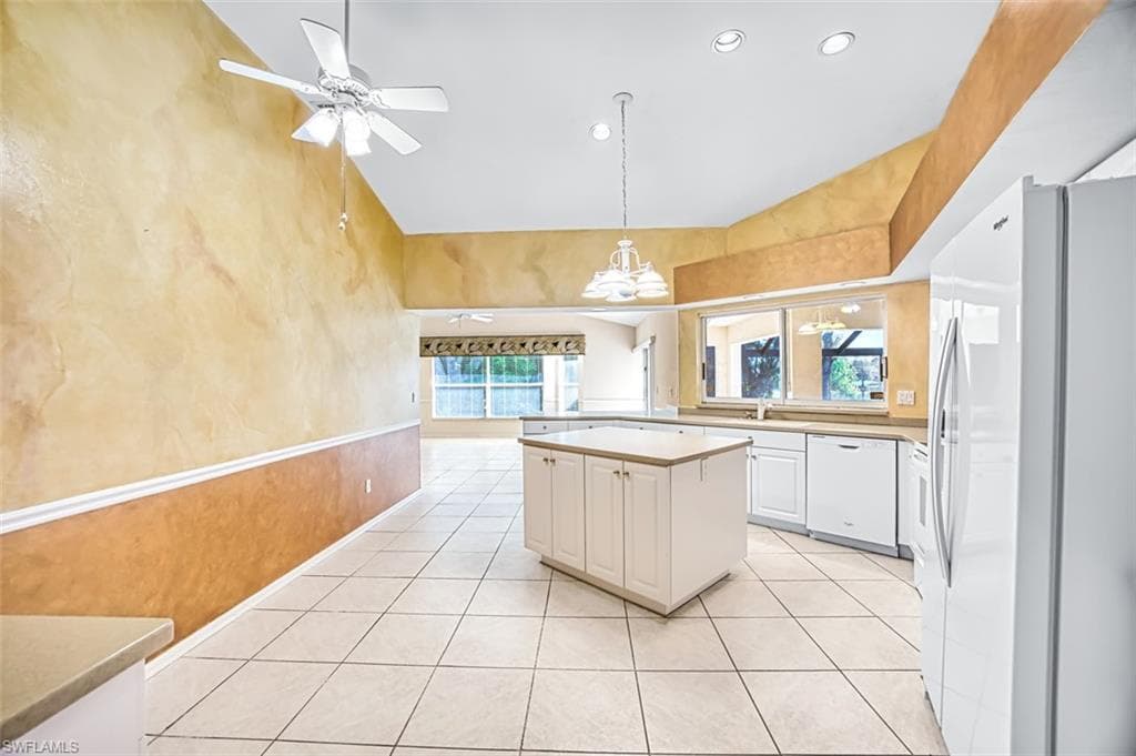 12761 Chartwell DR, FORT MYERS FL 33912-26