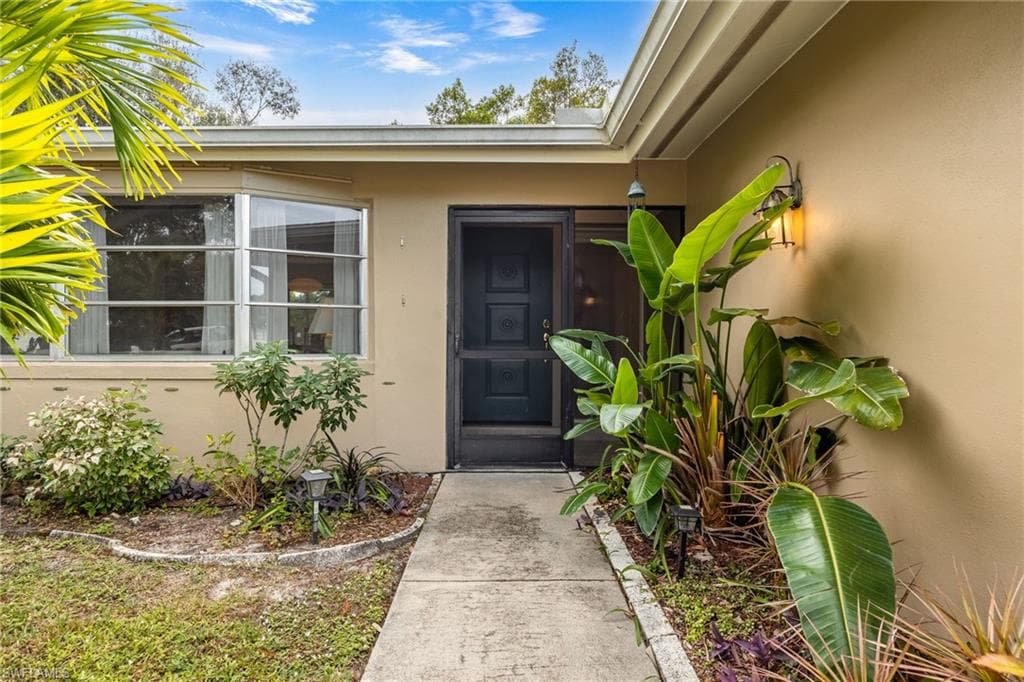 1614 S Mayfair RD, FORT MYERS FL 33919-6