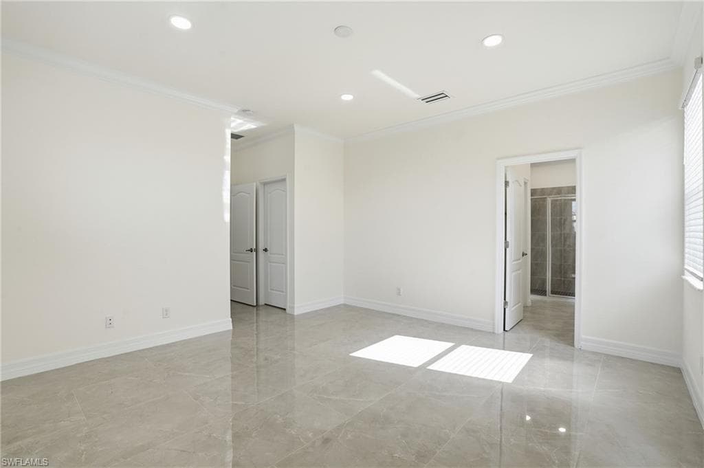 2251 Dancy ST, NAPLES FL 34120-11