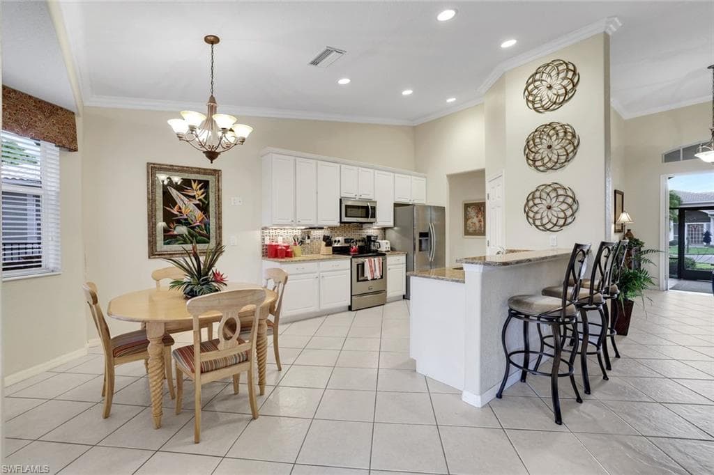 3815 Recreation LN-10
