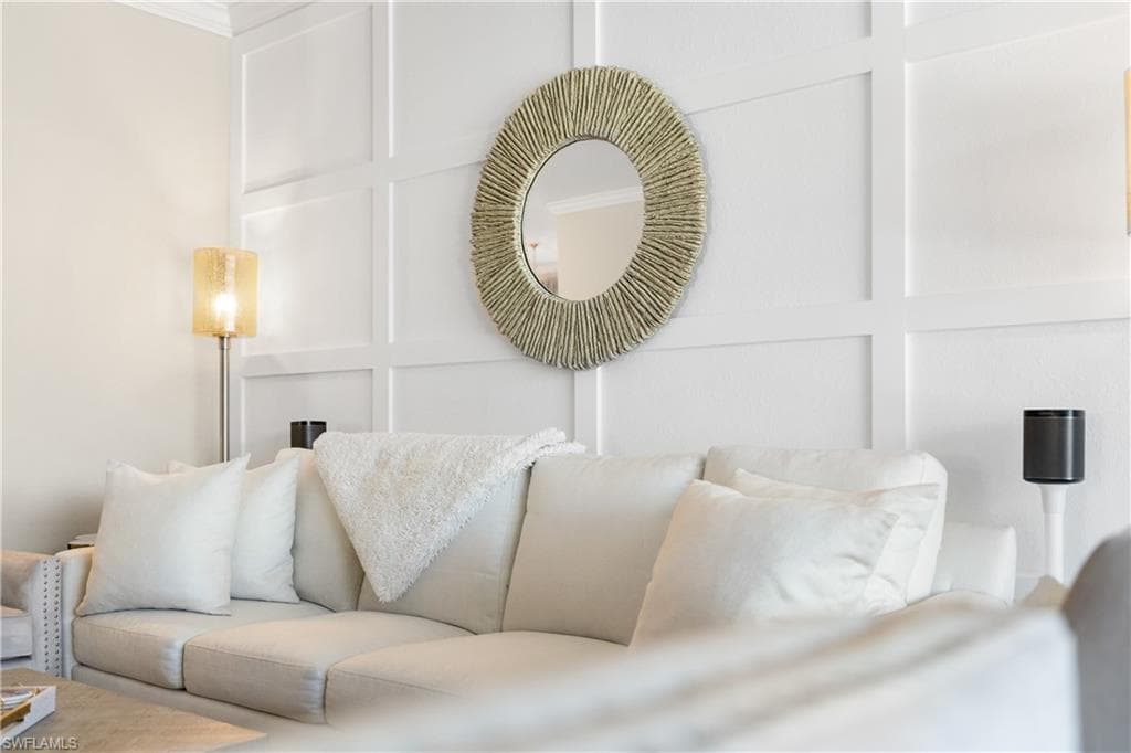 4698 Abaca CIR, NAPLES FL 34119-7