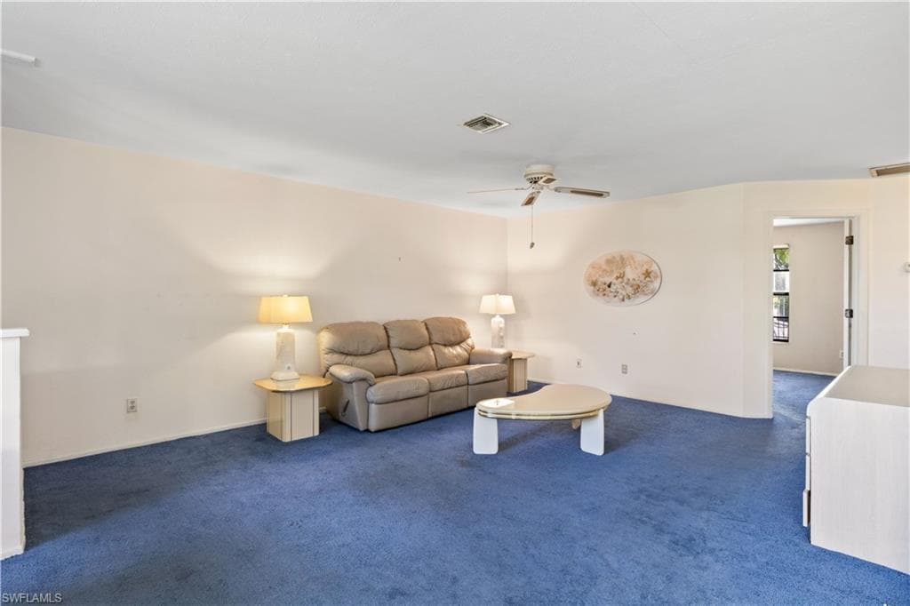 3906 SE 11th PL # 601, CAPE CORAL FL 33904-9