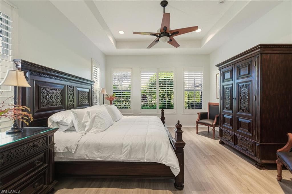 10800 Fieldfair DR, NAPLES FL 34119-18