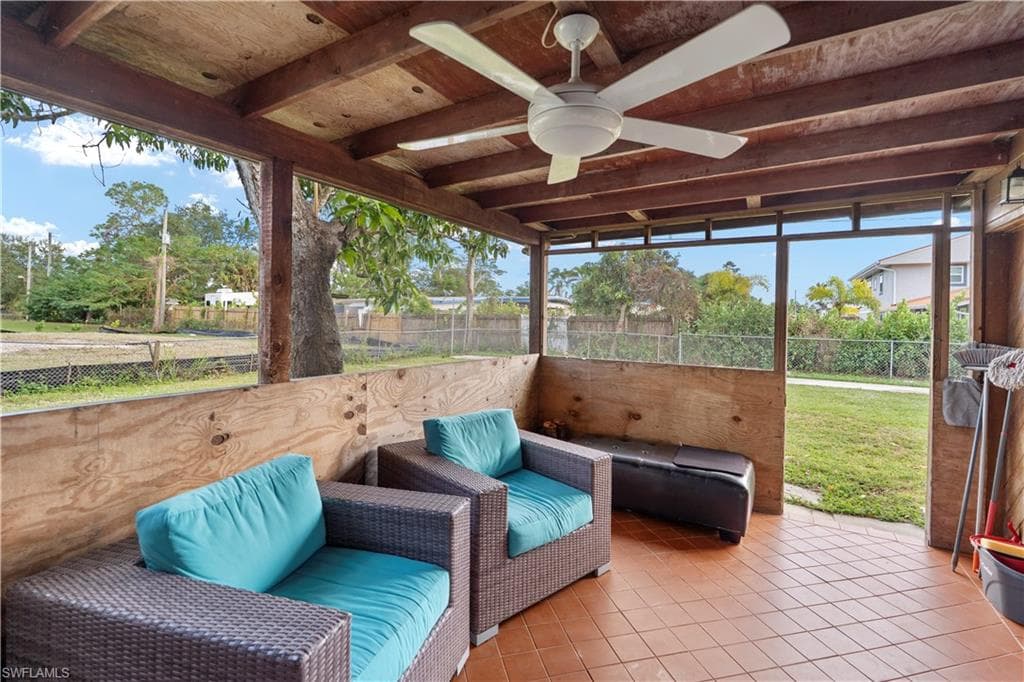 3586 Croton RD, NAPLES FL 34104-18
