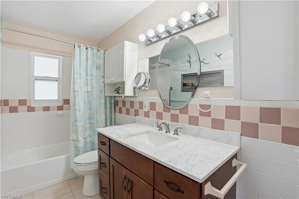 2607 Bayshore DR, MATLACHA FL 33993-15