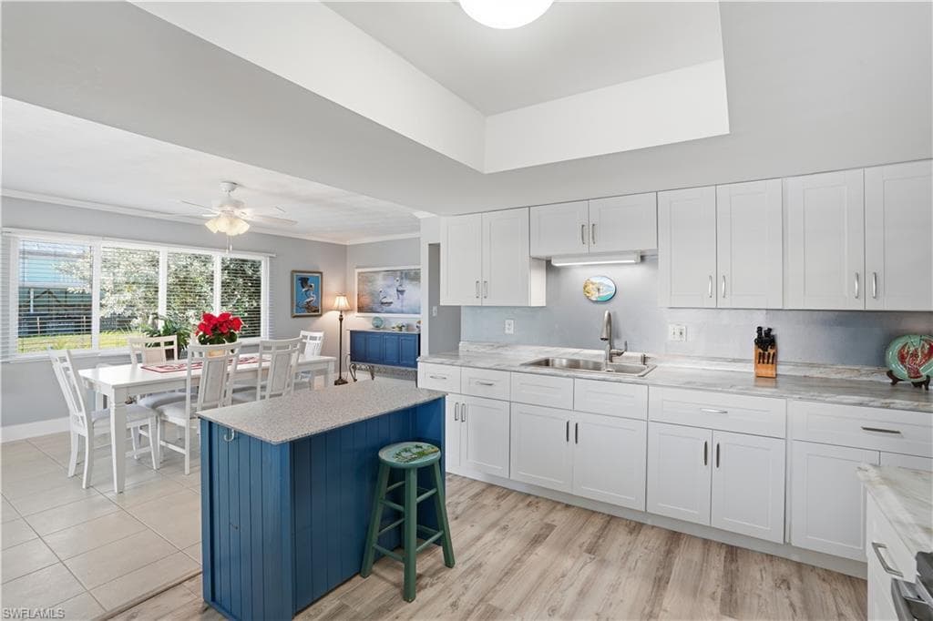 2607 Bayshore DR, MATLACHA FL 33993-11