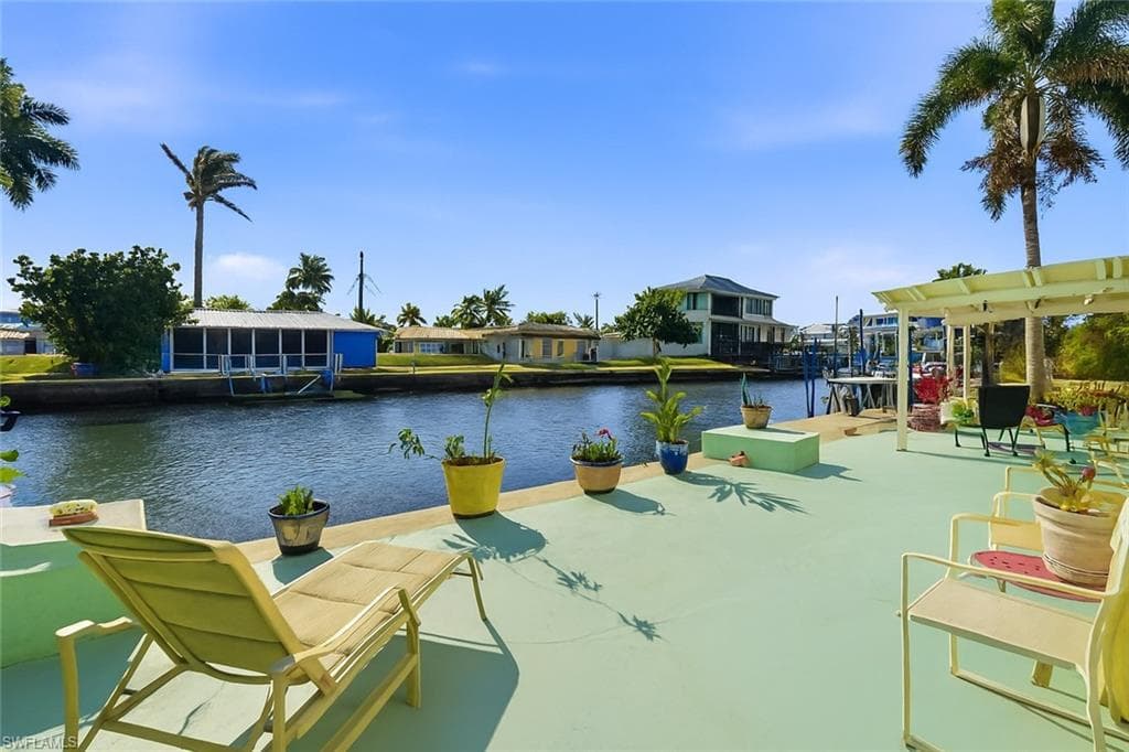 2607 Bayshore DR, MATLACHA FL 33993-30