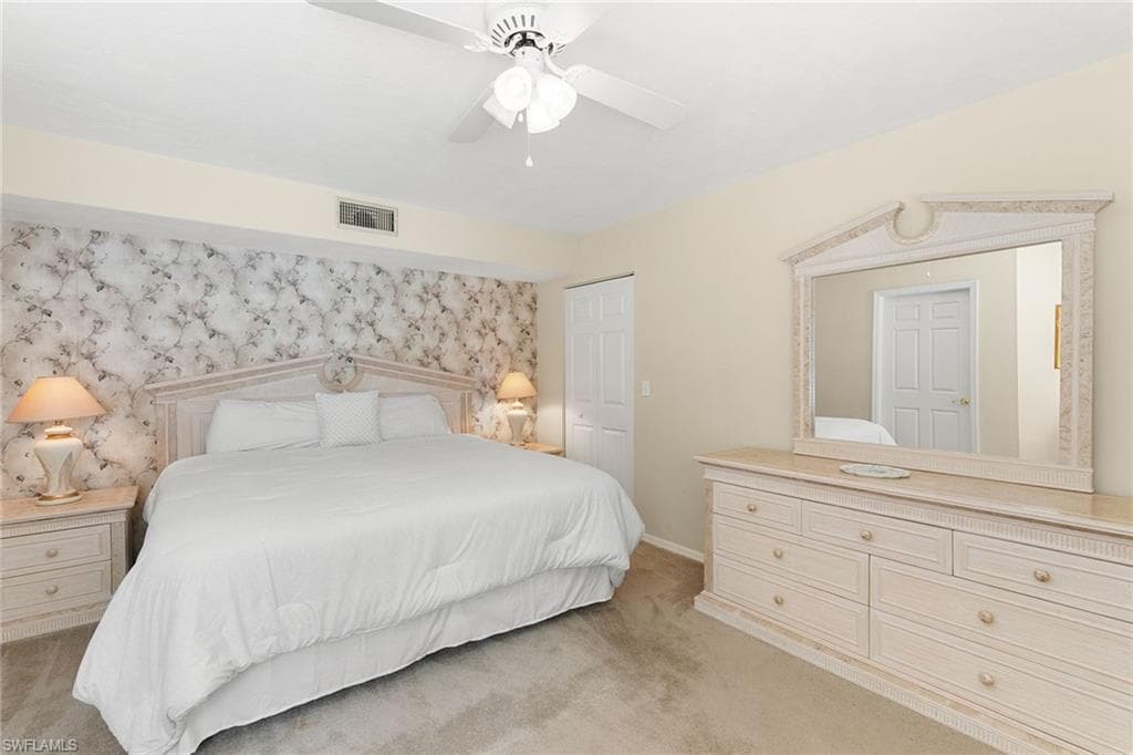 592 Beachwalk CIR # N102, NAPLES FL 34108-15