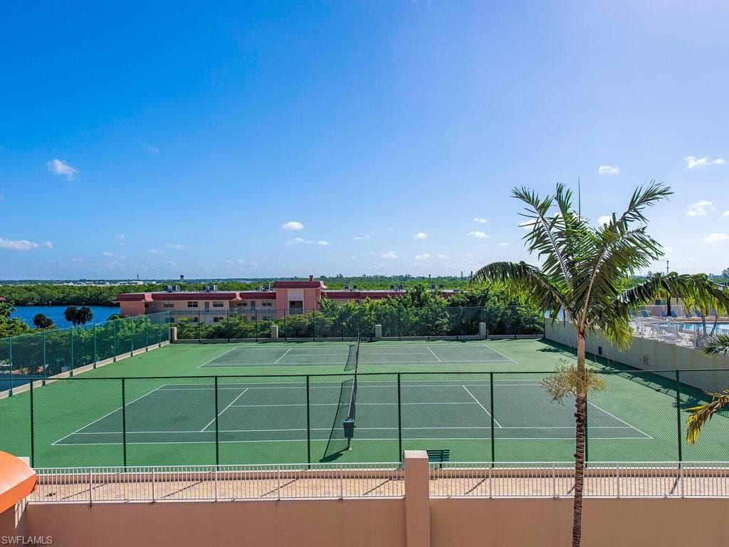 451 Bayfront PL # 5311, NAPLES FL 34102-19