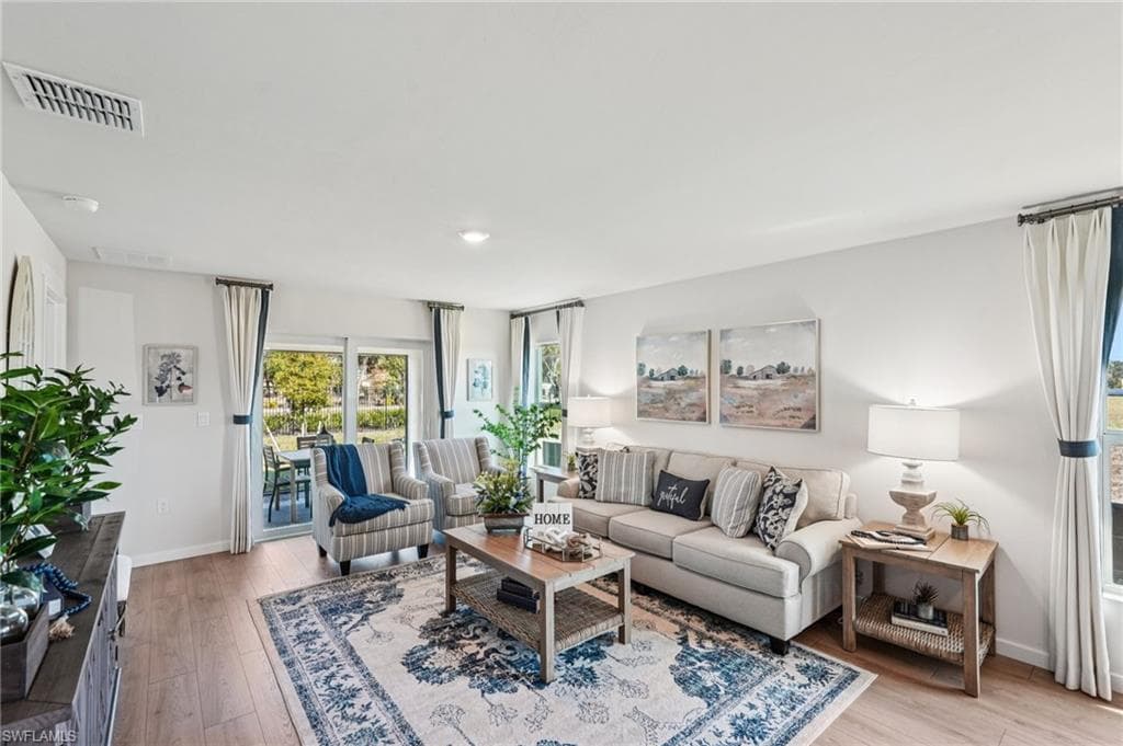 1221 BROOKLANDS DR, FORT MYERS FL 33905-4