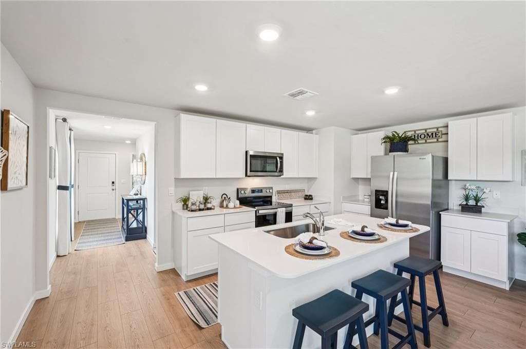 1221 BROOKLANDS DR, FORT MYERS FL 33905-10