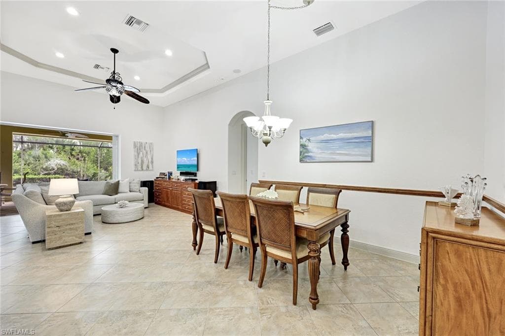 7655 Martino CIR, NAPLES FL 34112-6