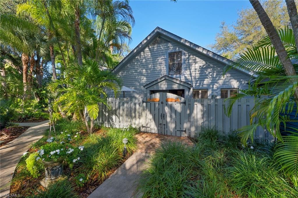 1337 Solana RD K9-1