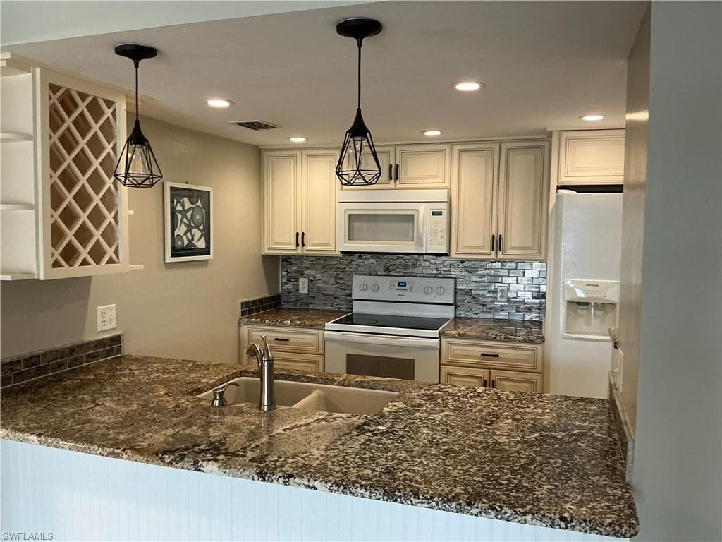 2885 Palm Beach BLVD 408-41