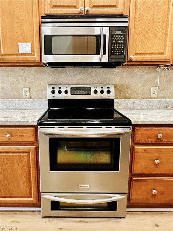 826 Wiggins Pass RD # 310, NAPLES FL 34110-6