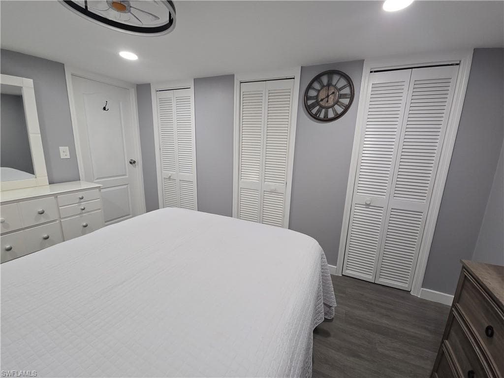 9 Moonstone CIR, NAPLES FL 34112-14