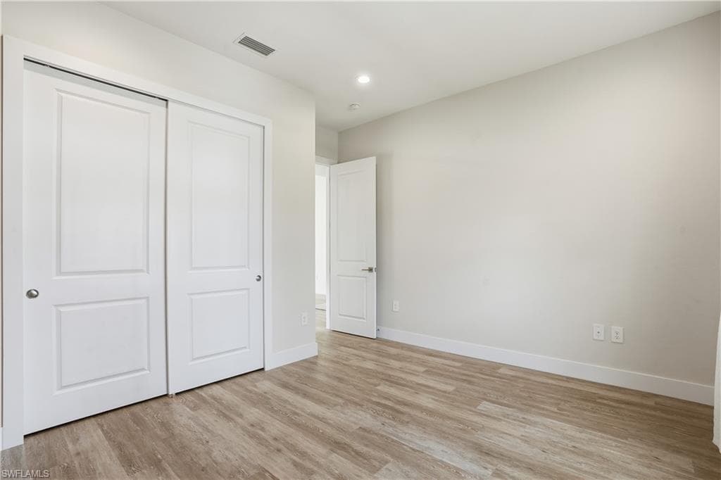 3635 Sapphire Cove CIR, NAPLES FL 34114-39