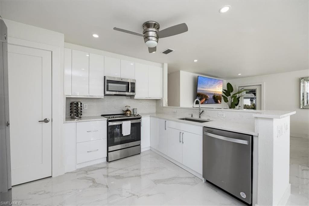 16 KNIGHTS BRIDGE RD A48-4