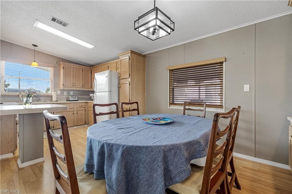 3465 Celestial WAY, NORTH FORT MYERS FL 33903-8