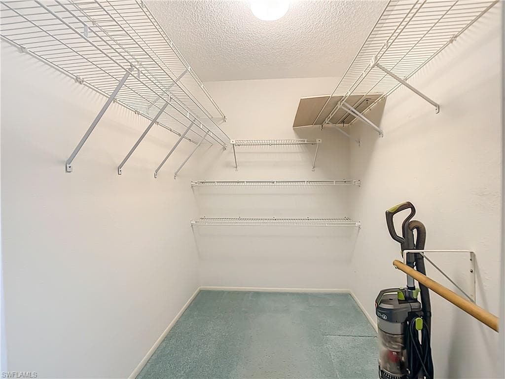 1595 Bunting LN, SANIBEL FL 33957-26