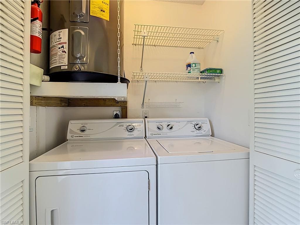 1595 Bunting LN, SANIBEL FL 33957-28