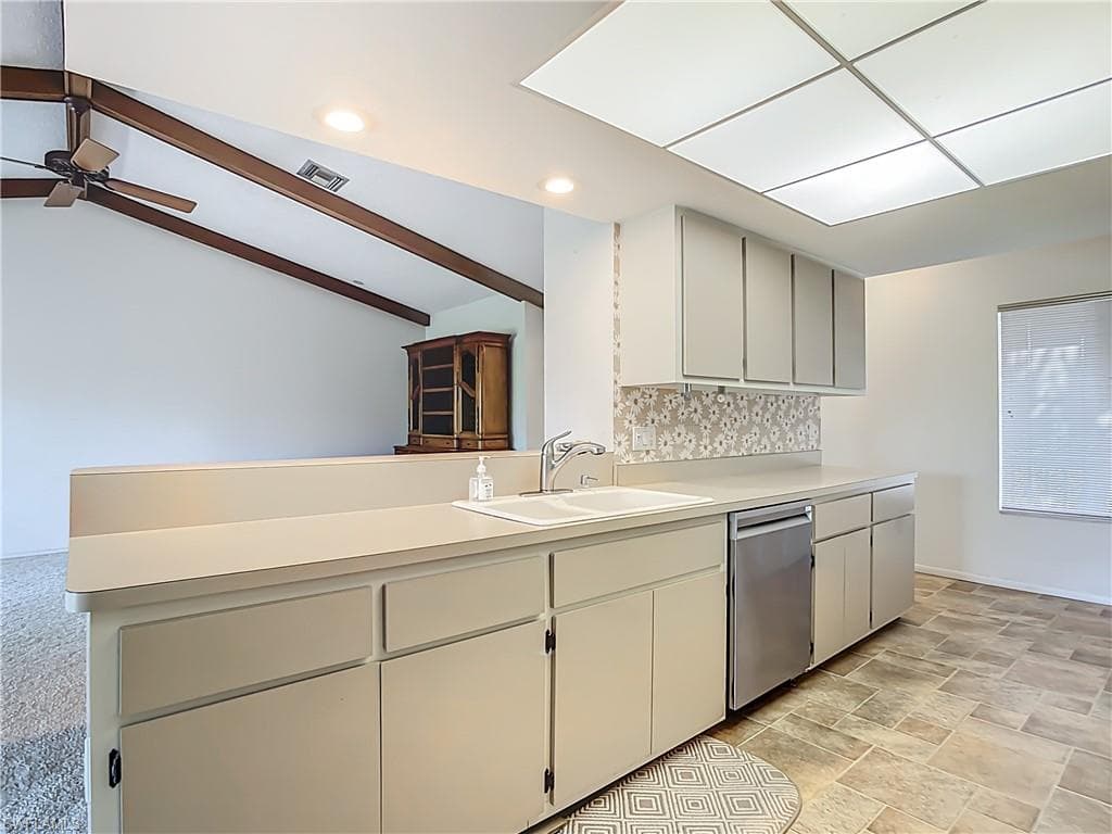 1595 Bunting LN, SANIBEL FL 33957-8