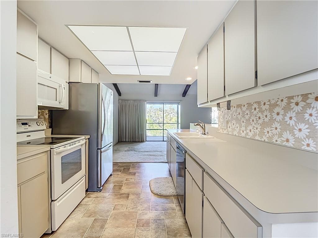 1595 Bunting LN, SANIBEL FL 33957-11