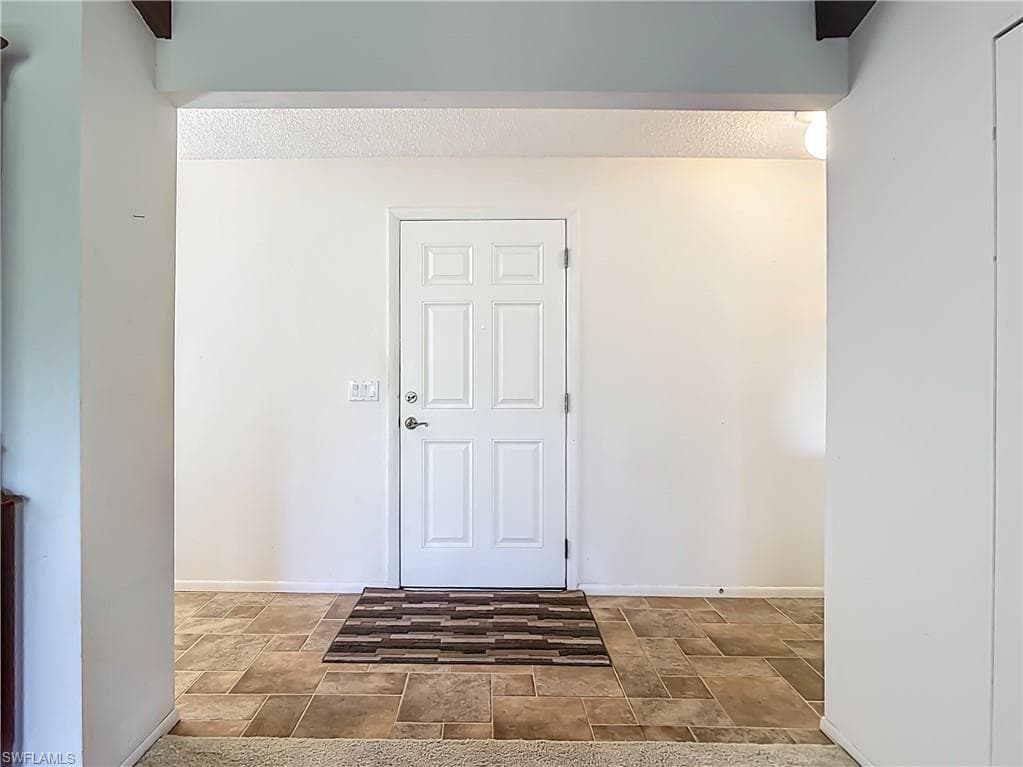 1595 Bunting LN, SANIBEL FL 33957-33