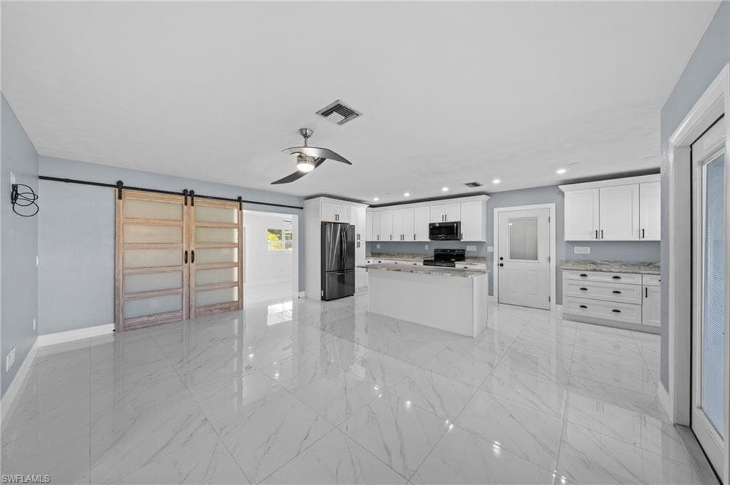 1956 Indian Creek DR, NORTH FORT MYERS FL 33917-1