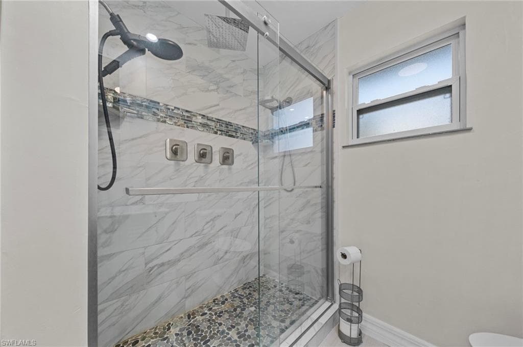 1956 Indian Creek DR, NORTH FORT MYERS FL 33917-15