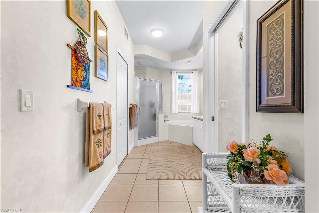 9601 Village View BLVD # 102, BONITA SPRINGS FL 34135-6