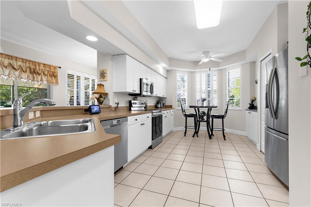 9601 Village View BLVD # 102, BONITA SPRINGS FL 34135-2