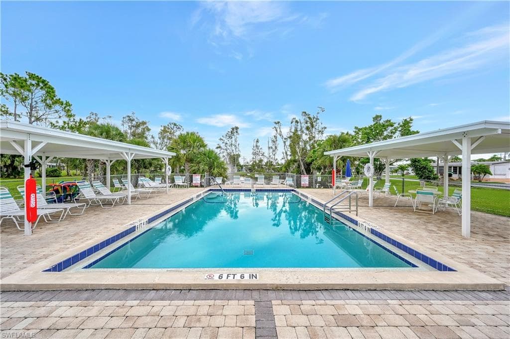 541 Freedom ST, NORTH FORT MYERS FL 33917-24