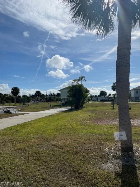 13651 Sora DR, FORT MYERS FL 33908-5