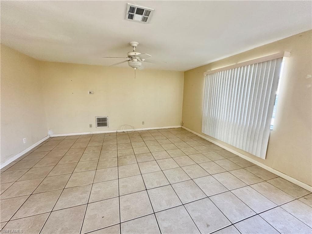 2300 Crystal DR, FORT MYERS FL 33907-5