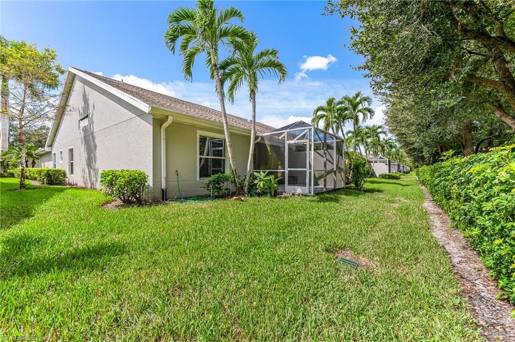 6140 MANDALAY CIR, NAPLES FL 34112-27