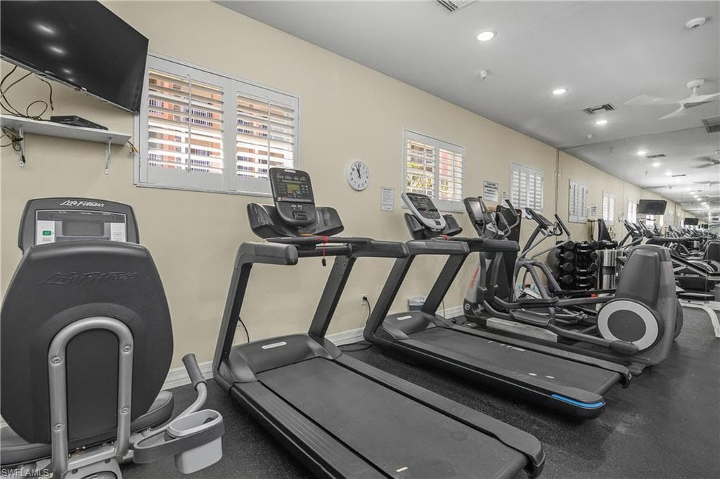 451 Bayfront PL # 5201, NAPLES FL 34102-26