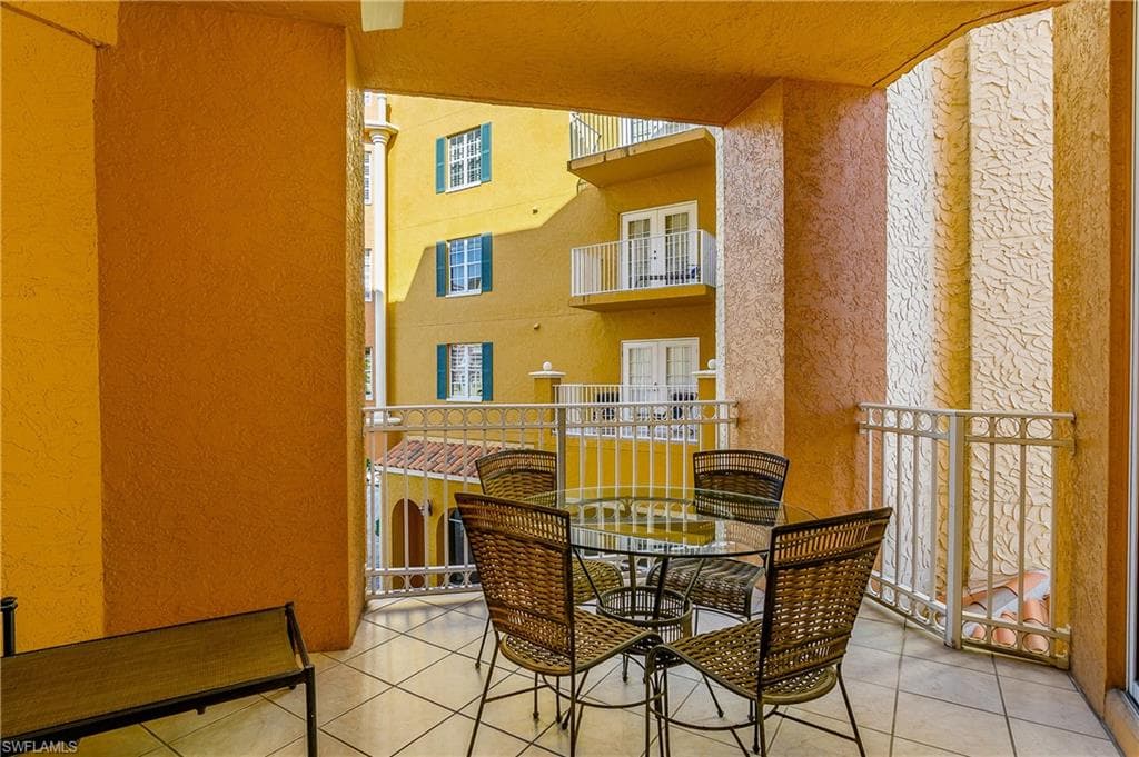 451 Bayfront PL # 5201, NAPLES FL 34102-19