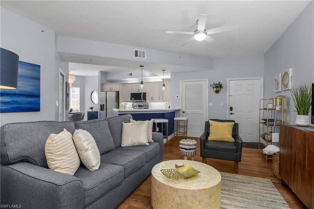 451 Bayfront PL # 5201, NAPLES FL 34102-17