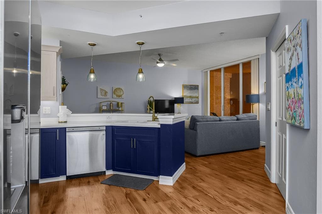 451 Bayfront PL # 5201, NAPLES FL 34102-3