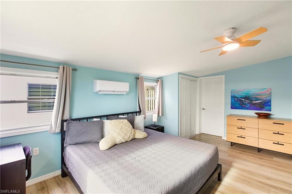 185 Hibiscus DR, FORT MYERS BEACH FL 33931-12