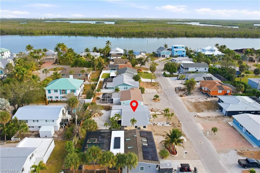 185 Hibiscus DR, FORT MYERS BEACH FL 33931-43