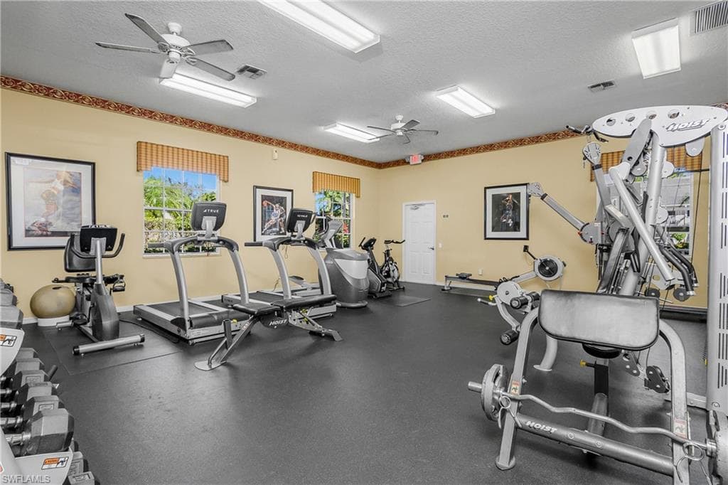 27075 Matheson AVE # 105, BONITA SPRINGS FL 34135-35