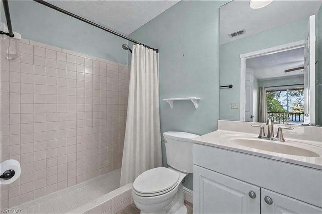 8121 S Woods CIR # 8, FORT MYERS FL 33919-14