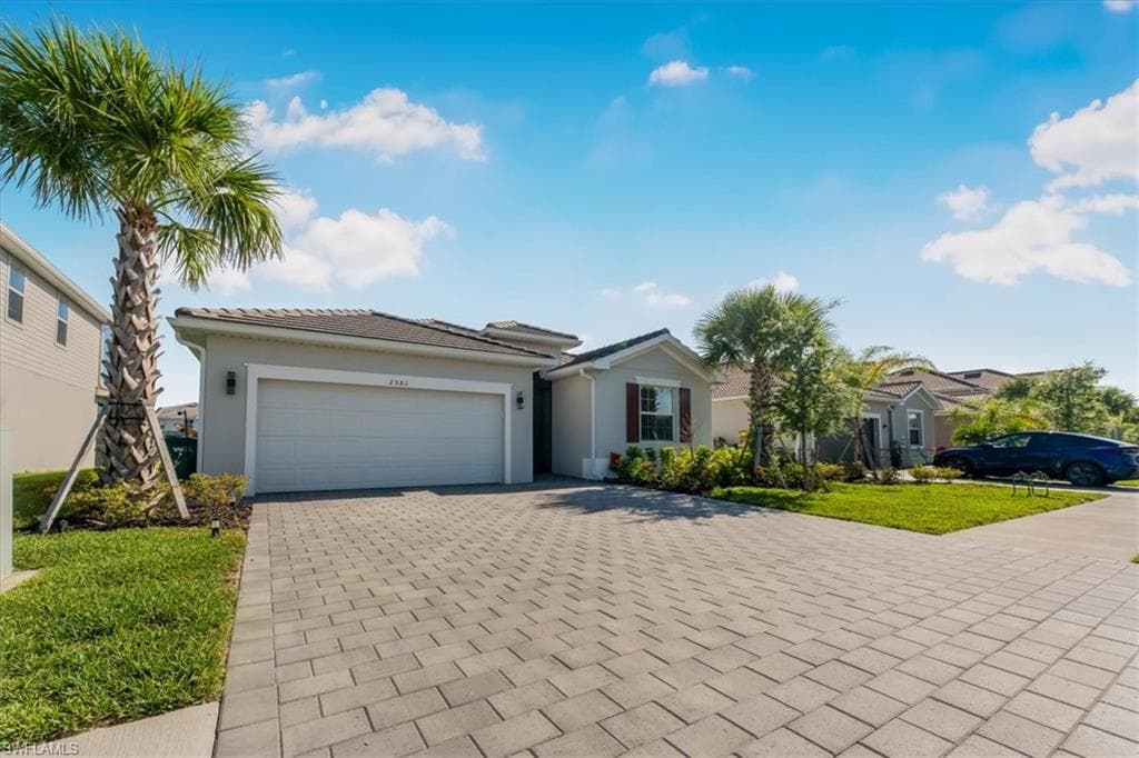 2581 Kona WAY, NAPLES FL 34120-1