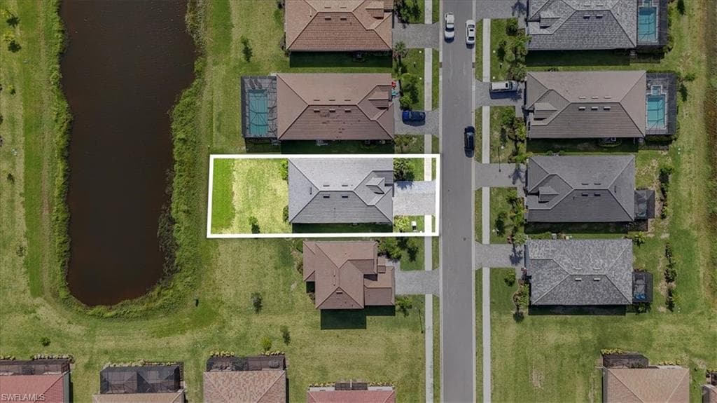 2581 Kona WAY, NAPLES FL 34120-27