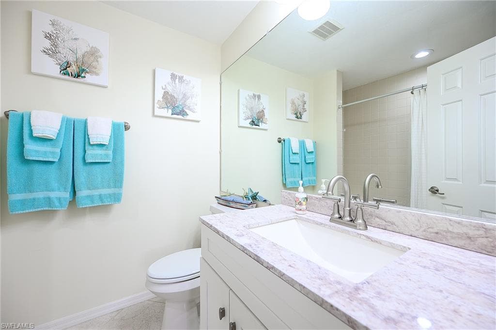 833 Reef Point CIR, NAPLES FL 34108-23