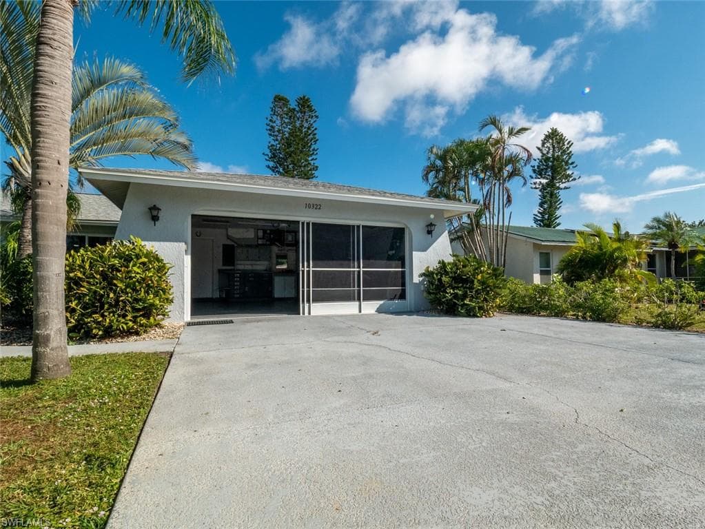 10322 Sandy Hollow LN, BONITA SPRINGS FL 34135-18