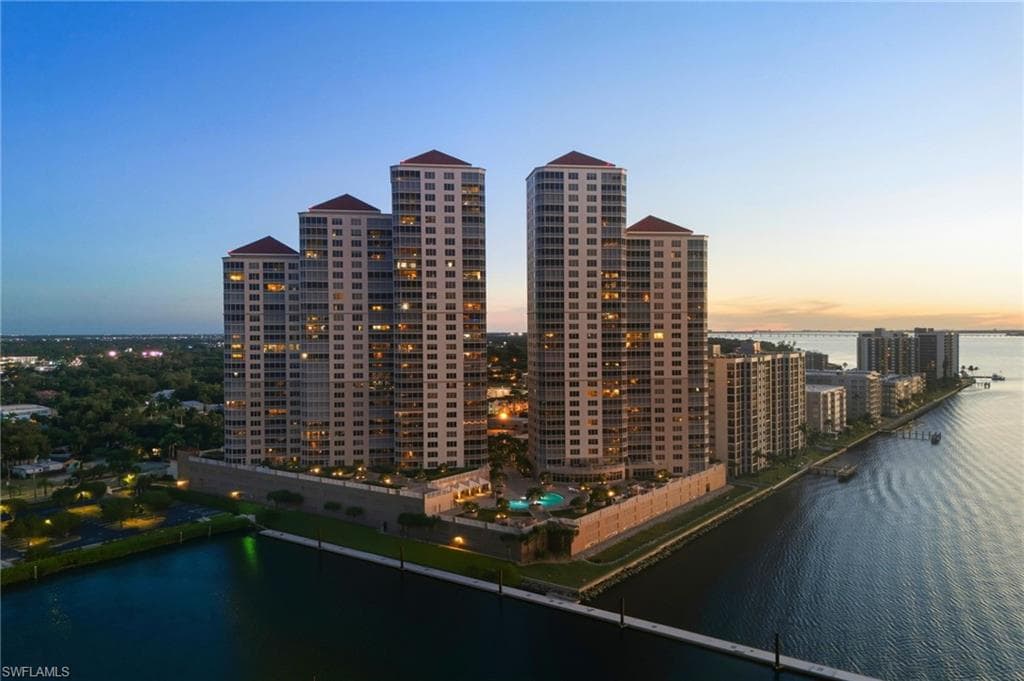2104 W First ST # 2904, FORT MYERS FL 33901-30